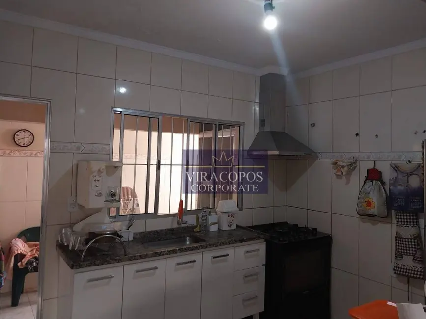 Casa com 3 quartos à venda, 250m2 em Jardim Yeda, Campinas - SP - imagem 9 Foto 9 de Casa com 3 quartos à venda, 250m2 em Jardim Yeda, Campinas - SP