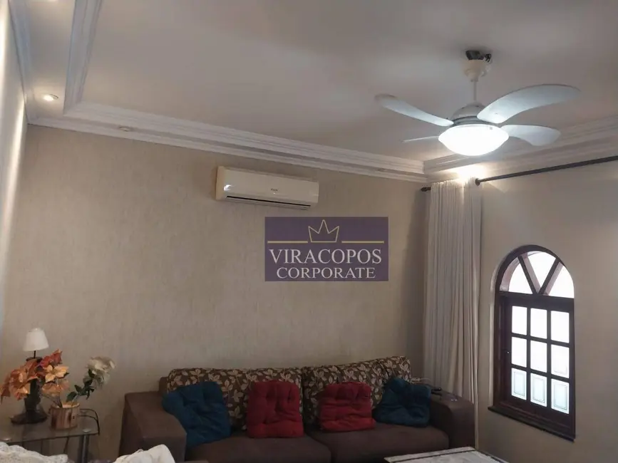 Casa com 3 quartos à venda, 250m2 em Jardim Yeda, Campinas - SP - imagem 4 Foto 4 de Casa com 3 quartos à venda, 250m2 em Jardim Yeda, Campinas - SP