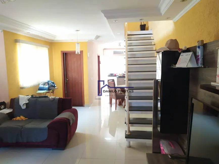 Foto 1 de Casa com 3 quartos à venda, 175m2 em Nova Cerejeira, Atibaia - SP