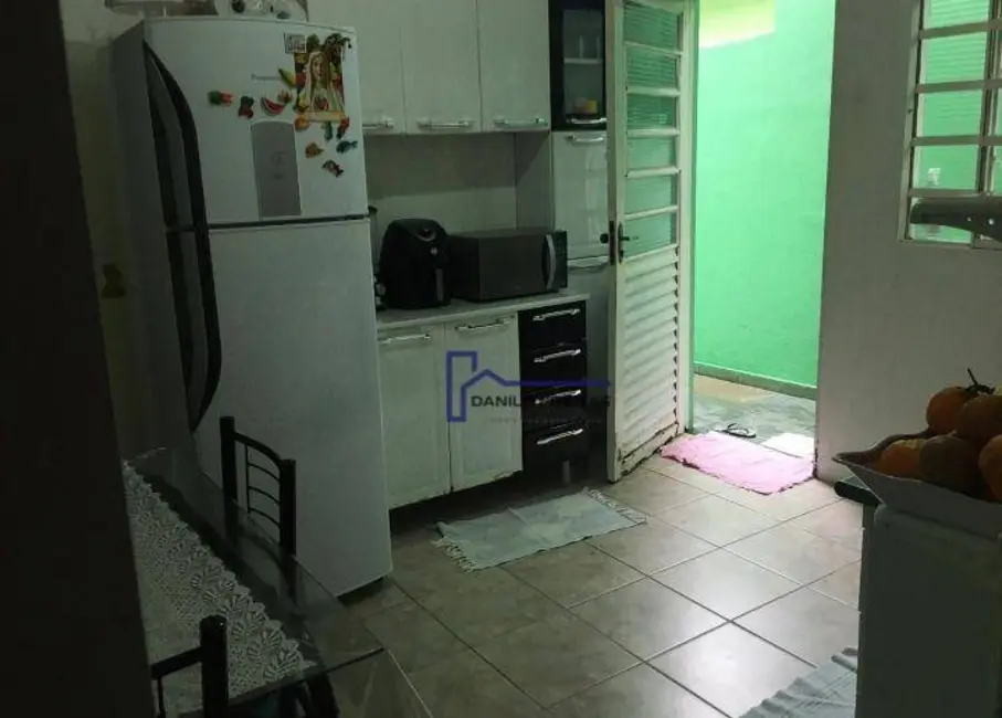 Foto 7 de Casa com 2 quartos à venda, 150m2 em Atibaia Jardim, Atibaia - SP