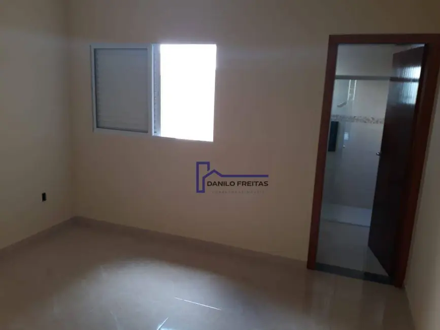 Foto 8 de Casa com 2 quartos à venda, 150m2 em Jardim Brogotá, Atibaia - SP