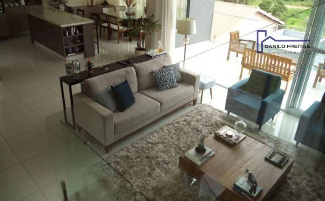 Foto 6 de Casa com 3 quartos à venda, 1350m2 em Jardim Centenário, Atibaia - SP