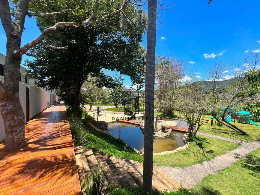 Foto 4 de Casa de Condomínio com 3 quartos à venda, 3000m2 em Vila Santista, Atibaia - SP