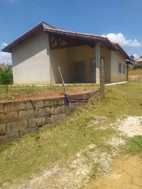 Chácara com 3 quartos à venda, 1000m2 em Itapeva - MG - imagem 1 Foto 1 de Chácara com 3 quartos à venda, 1000m2 em Itapeva - MG