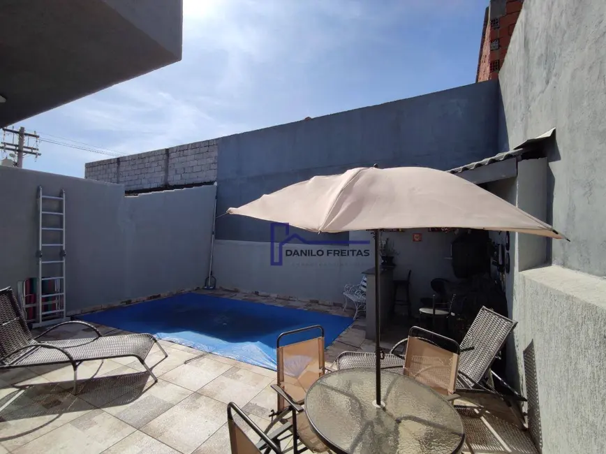 Casa com 3 quartos à venda, 175m2 em Atibaia - SP - imagem 2 Foto 2 de Casa com 3 quartos à venda, 175m2 em Atibaia - SP