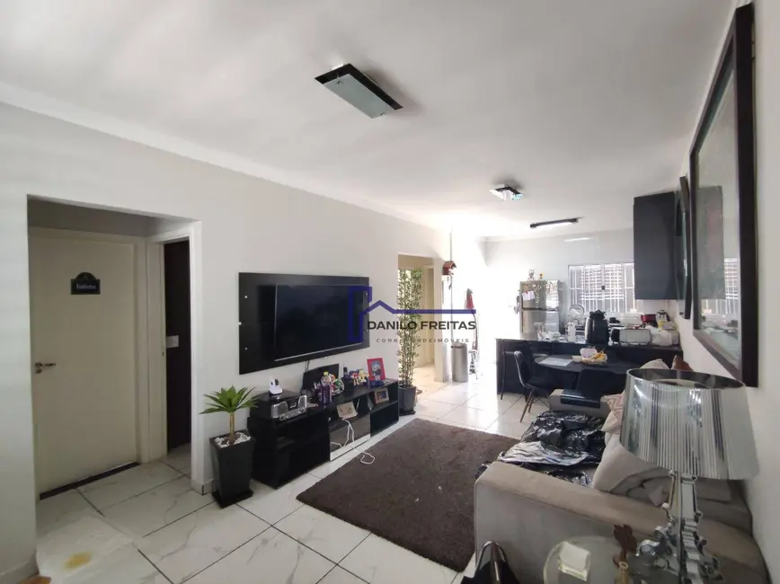 Casa com 3 quartos à venda, 175m2 em Atibaia - SP - imagem 1 Foto 1 de Casa com 3 quartos à venda, 175m2 em Atibaia - SP