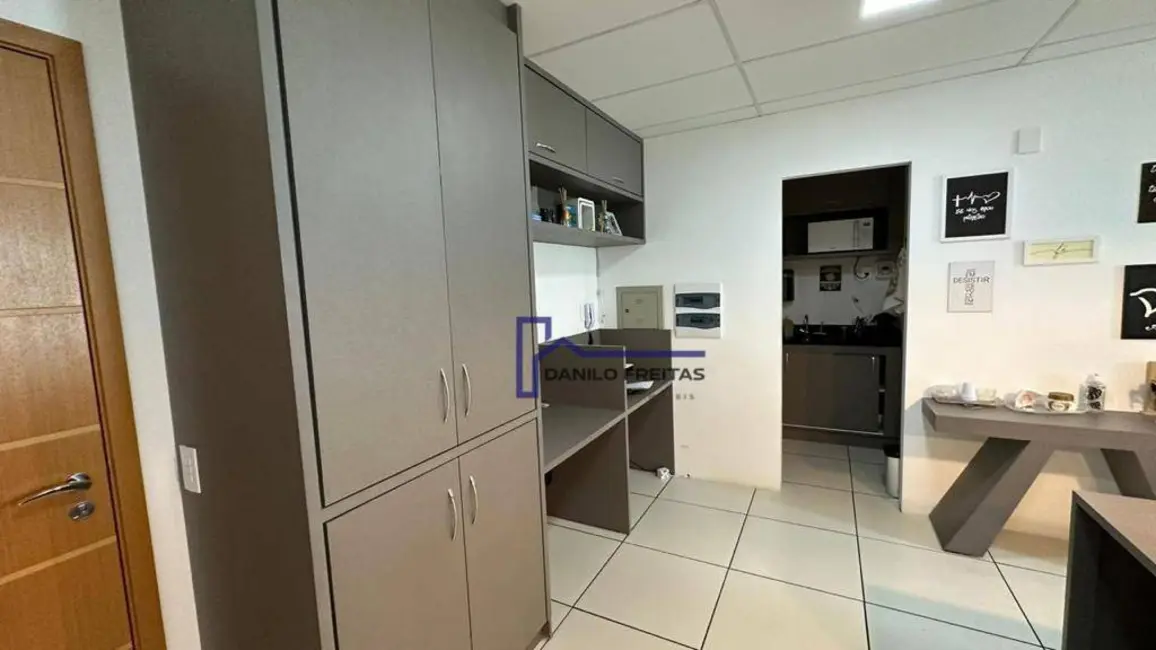 Foto 4 de Sala Comercial à venda, 44m2 em Alvinópolis, Atibaia - SP