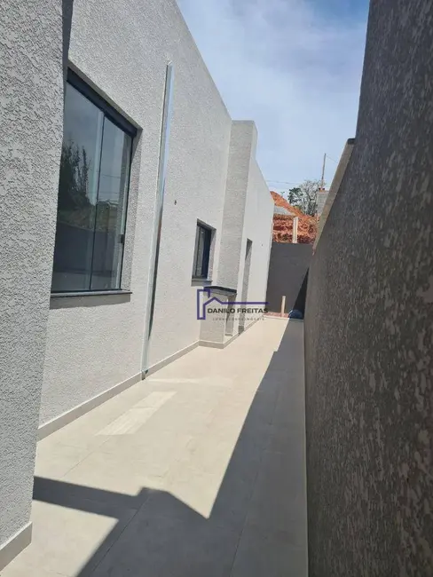 Foto 3 de Casa com 3 quartos à venda, 189m2 em Atibaia - SP