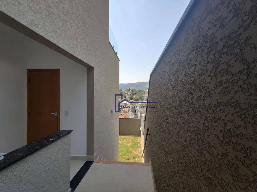 Foto 7 de Casa com 3 quartos à venda, 188m2 em Jardim do Lago, Atibaia - SP