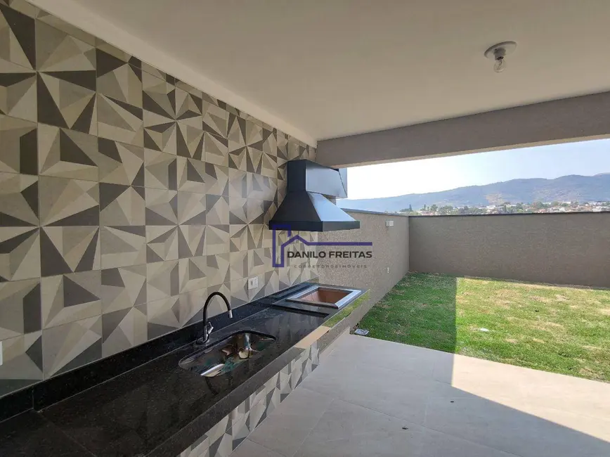 Foto 9 de Casa com 3 quartos à venda, 188m2 em Jardim do Lago, Atibaia - SP