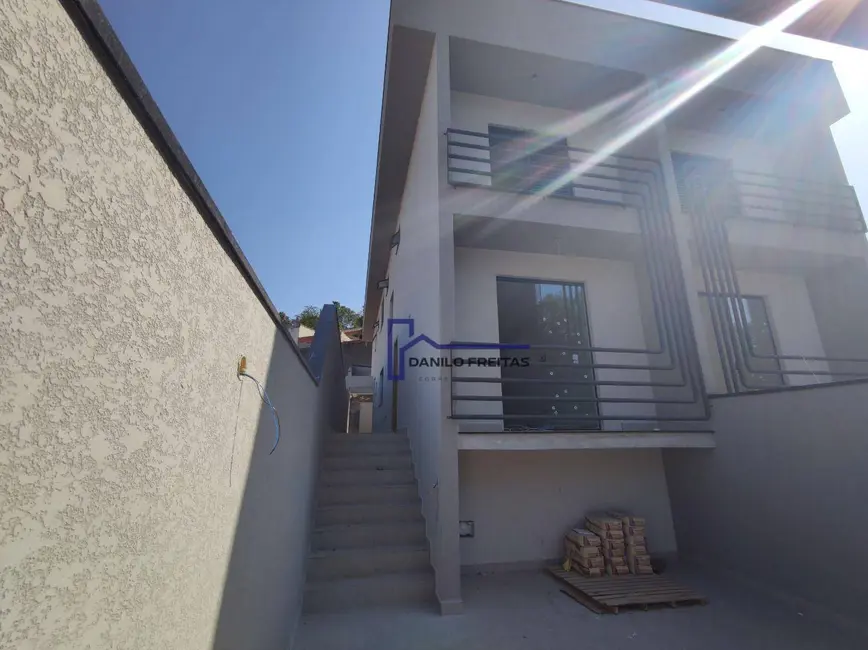 Foto 2 de Casa com 3 quartos à venda, 200m2 em Jardim do Lago, Atibaia - SP