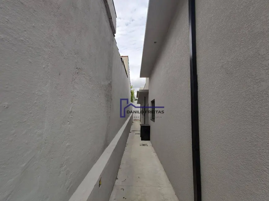 Foto 4 de Casa com 3 quartos à venda, 180m2 em Jardim dos Pinheiros, Atibaia - SP