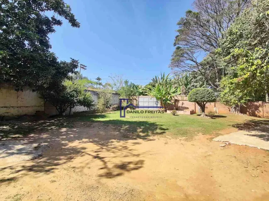 Foto 2 de Terreno / Lote à venda, 2200m2 em Vila Santista, Atibaia - SP
