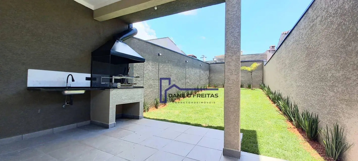 Foto 3 de Casa com 3 quartos à venda, 170m2 em Atibaia - SP