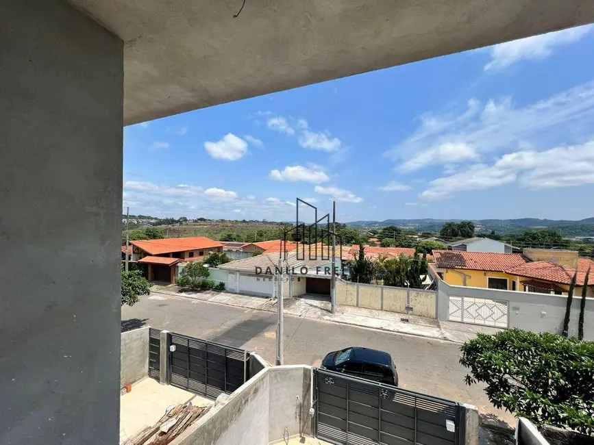 Foto 2 de Casa com 3 quartos à venda, 252m2 em Jardim dos Pinheiros, Atibaia - SP
