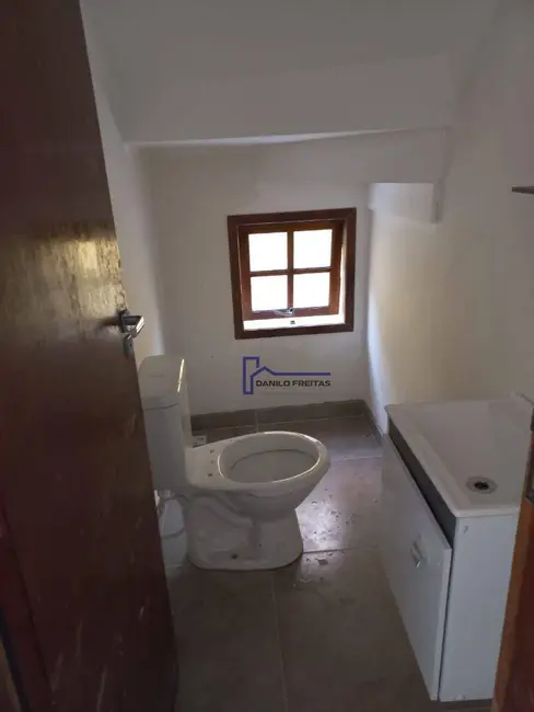 Foto 3 de Casa com 2 quartos à venda, 125m2 em Jardim das Palmeiras, Atibaia - SP