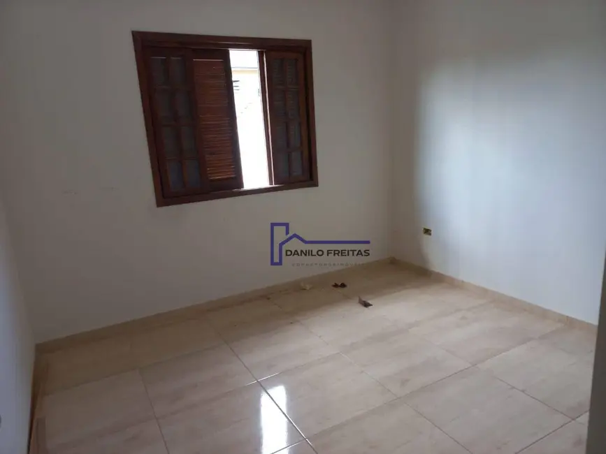 Foto 6 de Casa com 2 quartos à venda, 125m2 em Jardim das Palmeiras, Atibaia - SP