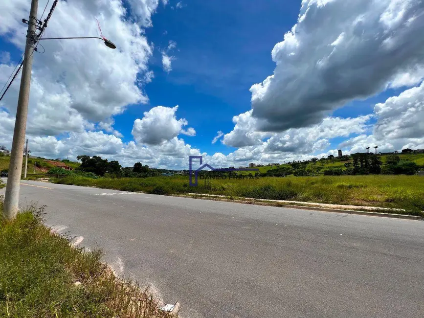 Foto 4 de Terreno / Lote à venda, 192m2 em Jardim das Cerejeiras, Atibaia - SP