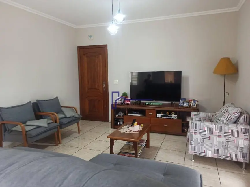 Casa com 3 quartos à venda, 390m2 em Atibaia - SP - imagem 8 Foto 8 de Casa com 3 quartos à venda, 390m2 em Atibaia - SP