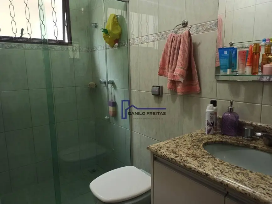 Casa com 3 quartos à venda, 390m2 em Atibaia - SP - imagem 4 Foto 4 de Casa com 3 quartos à venda, 390m2 em Atibaia - SP
