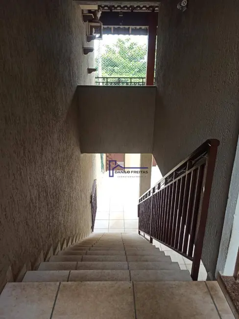 Casa com 3 quartos à venda, 390m2 em Atibaia - SP - imagem 3 Foto 3 de Casa com 3 quartos à venda, 390m2 em Atibaia - SP