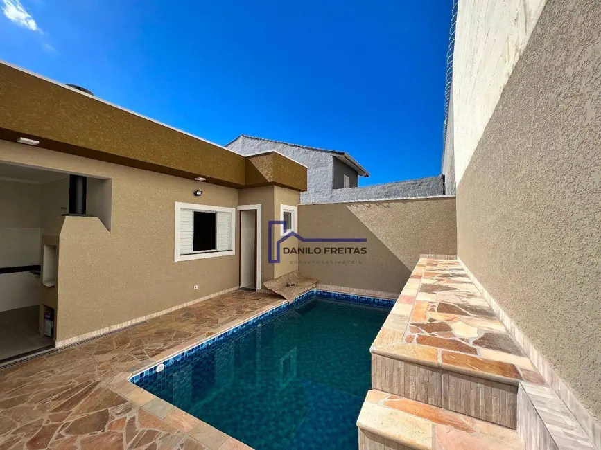 Foto 1 de Casa com 3 quartos à venda, 175m2 em Atibaia - SP