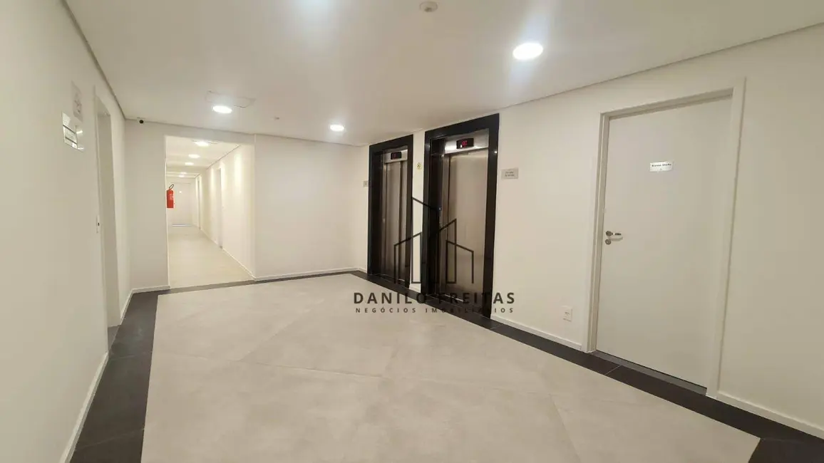 Foto 6 de Sala Comercial à venda, 42m2 em Atibaia Jardim, Atibaia - SP