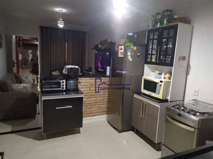 Foto 1 de Casa com 2 quartos à venda, 175m2 em Nova Cerejeira, Atibaia - SP
