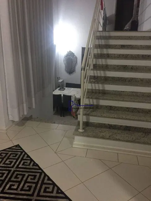 Foto 6 de Casa com 3 quartos à venda, 325m2 em Jardim do Lago, Atibaia - SP