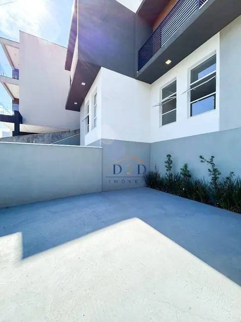 Casa com 3 quartos à venda, 182m2 em Jardim Paulista, Atibaia - SP - imagem 4 Foto 4 de Casa com 3 quartos à venda, 182m2 em Jardim Paulista, Atibaia - SP