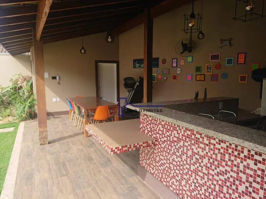 Casa com 4 quartos à venda, 390m2 em Vila Gardênia, Atibaia - SP - imagem 7 Foto 7 de Casa com 4 quartos à venda, 390m2 em Vila Gardênia, Atibaia - SP