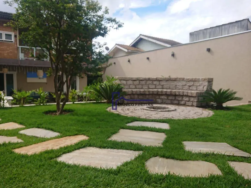 Casa com 4 quartos à venda, 390m2 em Vila Gardênia, Atibaia - SP - imagem 4 Foto 4 de Casa com 4 quartos à venda, 390m2 em Vila Gardênia, Atibaia - SP