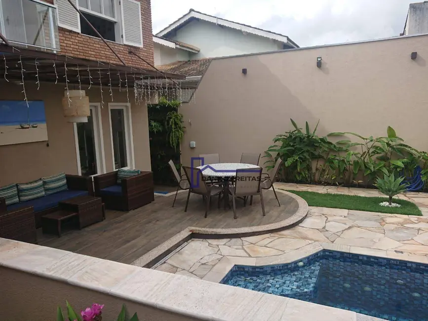 Casa com 4 quartos à venda, 390m2 em Vila Gardênia, Atibaia - SP - imagem 3 Foto 3 de Casa com 4 quartos à venda, 390m2 em Vila Gardênia, Atibaia - SP