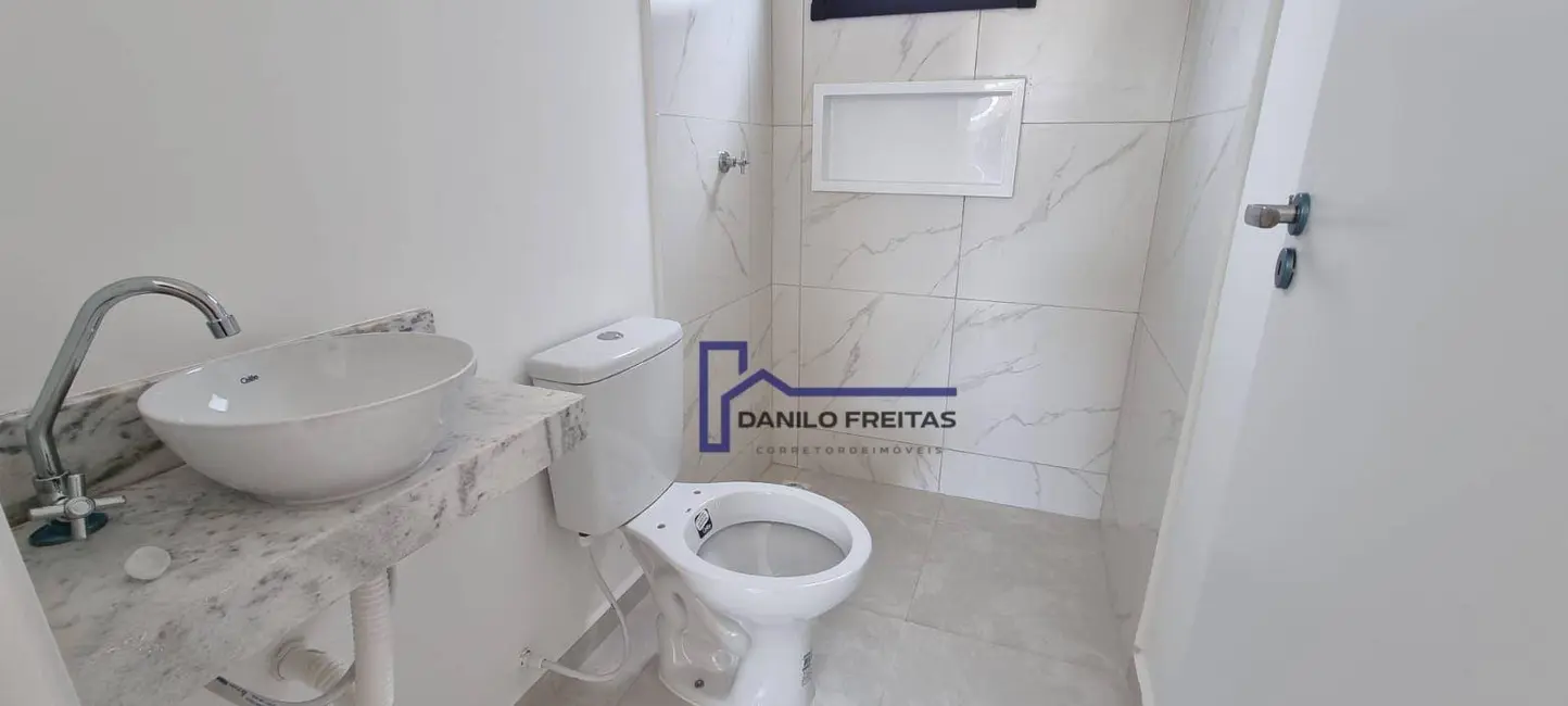 Foto 9 de Casa de Condomínio com 2 quartos à venda, 80m2 em Jardim Santo Antônio, Atibaia - SP