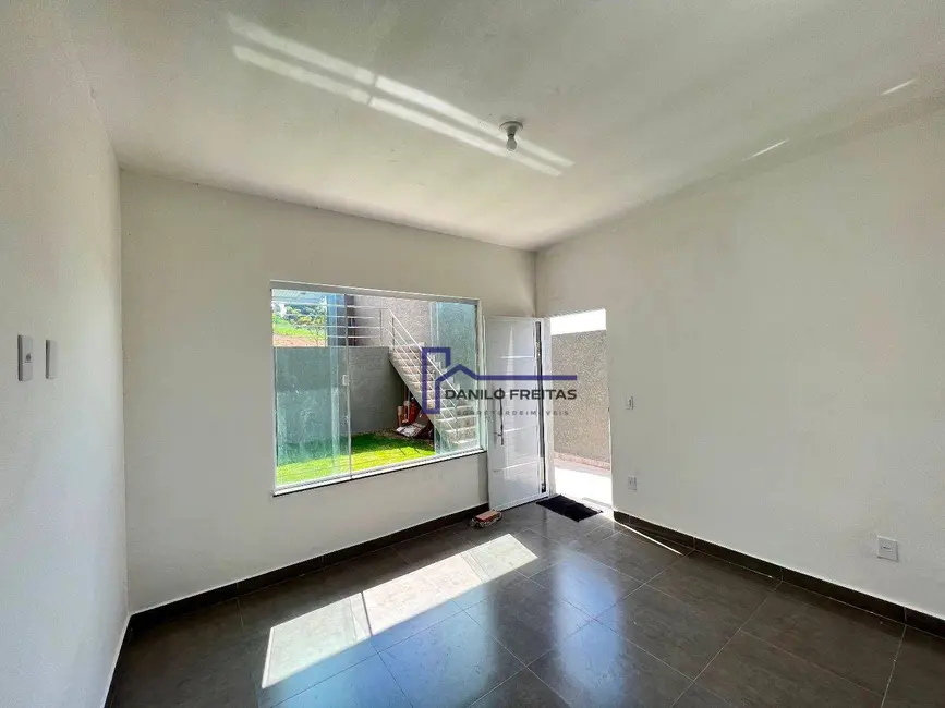 Foto 3 de Casa com 3 quartos à venda, 260m2 em Jardim do Lago, Atibaia - SP