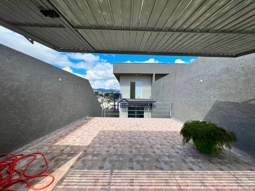Foto 2 de Casa com 3 quartos à venda, 260m2 em Jardim do Lago, Atibaia - SP
