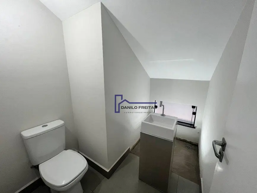 Foto 8 de Casa com 3 quartos à venda, 200m2 em Jardim do Lago, Atibaia - SP