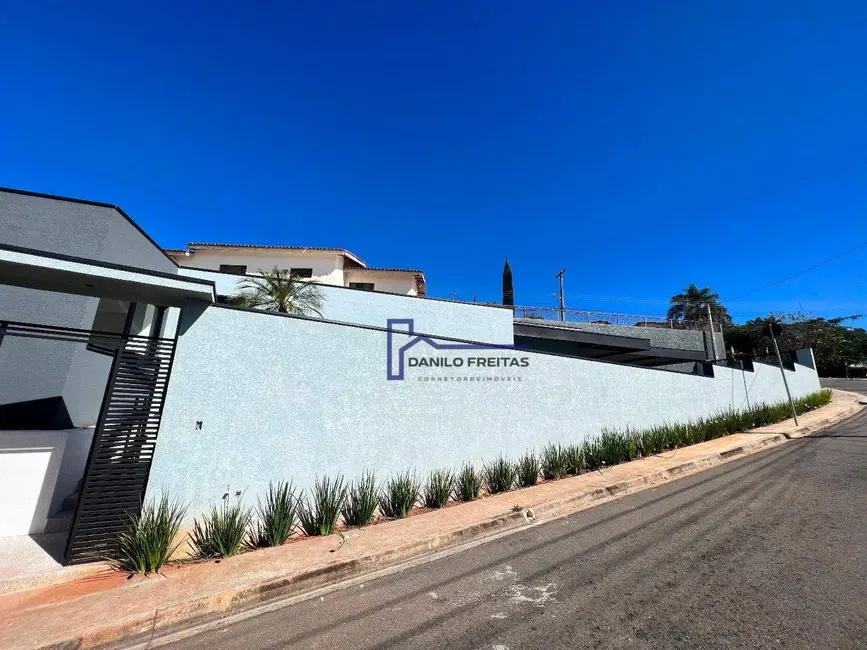 Casa com 3 quartos à venda, 480m2 em Jardim Paulista, Atibaia - SP - imagem 4 Foto 4 de Casa com 3 quartos à venda, 480m2 em Jardim Paulista, Atibaia - SP