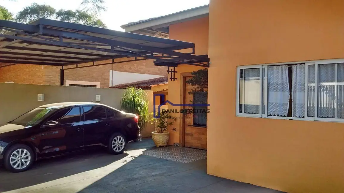 Foto 1 de Casa com 4 quartos à venda, 360m2 em Vila Petrópolis, Atibaia - SP