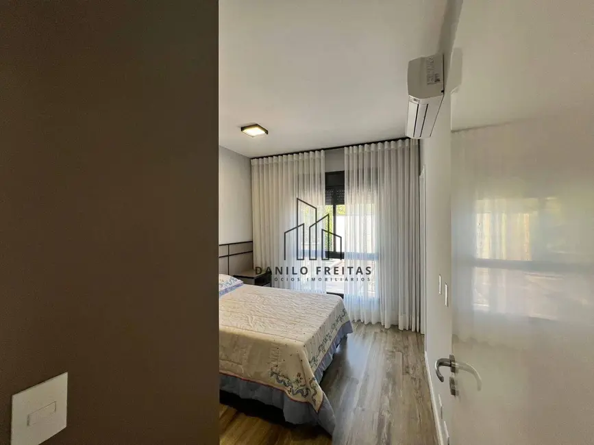 Foto 9 de Casa de Condomínio com 3 quartos à venda, 677m2 em Cidade Satélite, Atibaia - SP