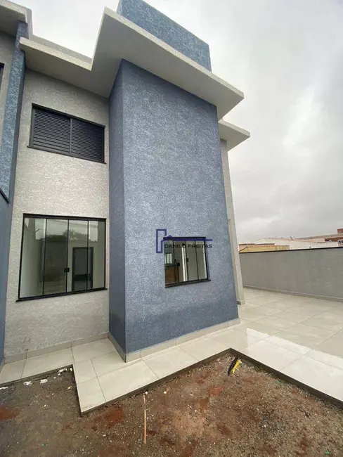 Casa com 2 quartos à venda, 175m2 em Atibaia - SP - imagem 2 Foto 2 de Casa com 2 quartos à venda, 175m2 em Atibaia - SP