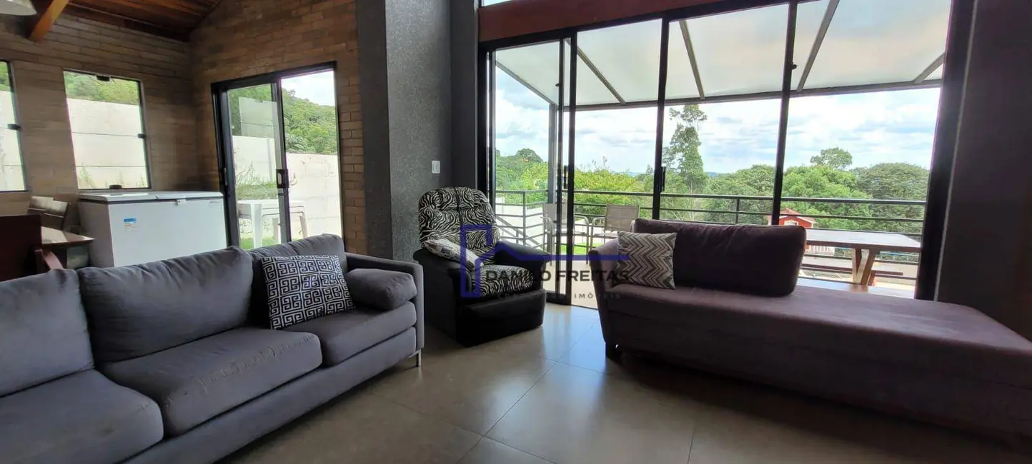 Foto 9 de Casa de Condomínio com 3 quartos à venda, 1000m2 em Estância Santa Maria do Laranjal, Atibaia - SP