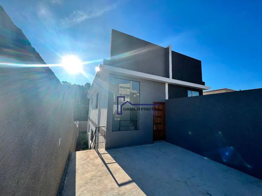 Foto 1 de Casa com 2 quartos à venda, 125m2 em Jardim Maristela II, Atibaia - SP