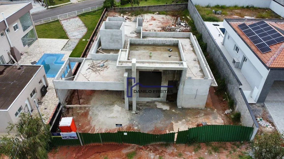 Casa de Condomínio com 3 quartos à venda, 800m2 em Atibaia - SP - imagem 3 Foto 3 de Casa de Condomínio com 3 quartos à venda, 800m2 em Atibaia - SP