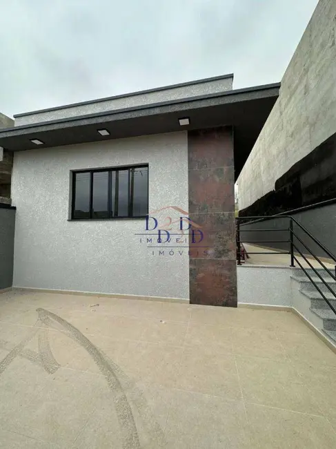 Foto 1 de Casa com 3 quartos à venda, 180m2 em Atibaia - SP