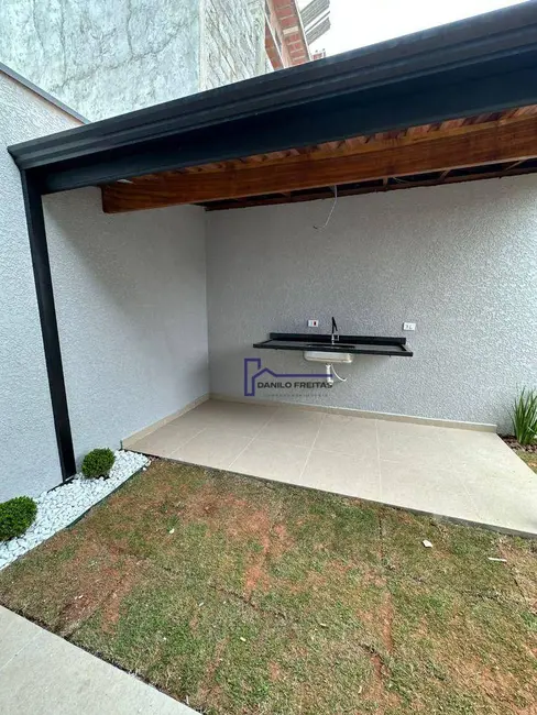 Foto 3 de Casa com 3 quartos à venda, 186m2 em Atibaia - SP