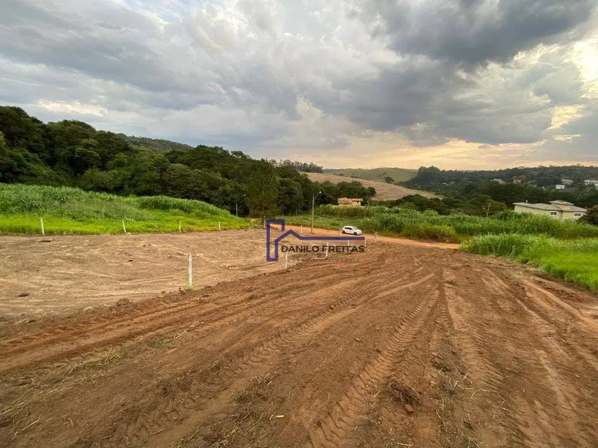 Foto 1 de Terreno / Lote à venda, 1425m2 em Loteamento Retiro Recanto Tranquilo, Atibaia - SP