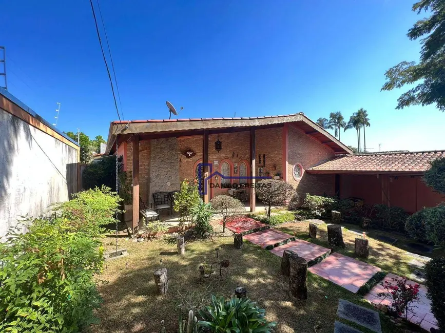 Foto 2 de Casa com 3 quartos à venda, 733m2 em Vila Esperia ou Giglio, Atibaia - SP
