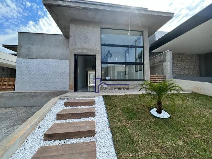 Foto 1 de Casa de Condomínio com 3 quartos à venda, 360m2 em Rio Abaixo, Atibaia - SP