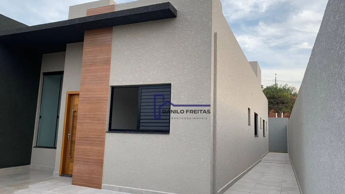 Foto 1 de Casa com 3 quartos à venda, 189m2 em Atibaia - SP